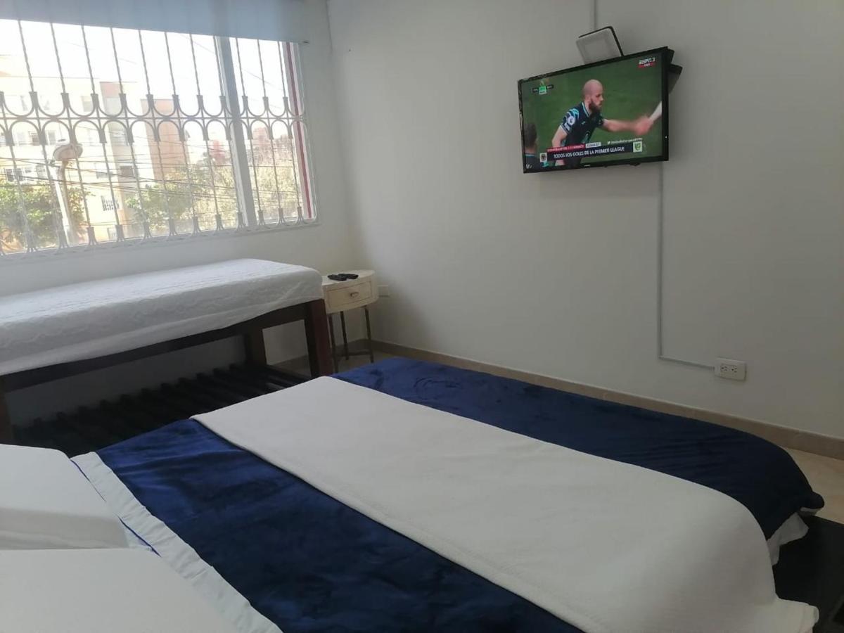 C Hotelera Rey.Es Bogota Luaran gambar