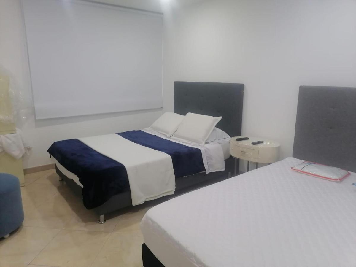 C Hotelera Rey.Es Bogota Luaran gambar