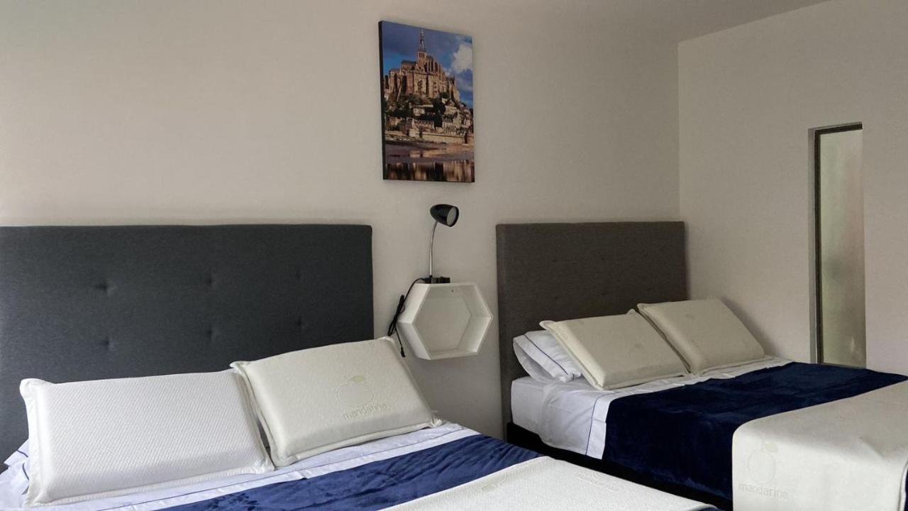 C Hotelera Rey.Es Bogota Luaran gambar